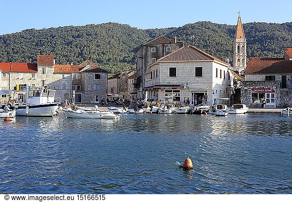 geography / travel  Croatia  Dalmatia  Harbor  Stari Grad  Island of Hvar  Dalmatian coast