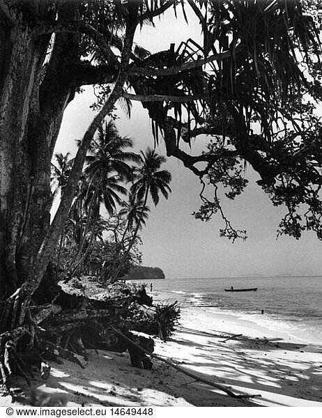 geography / travel  Fiji  landscapes  beach  1950s