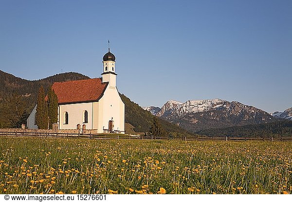geography / travel  Germany  Bavaria  Alps  Alpine Foothills  Swabian  Allgaeu  East Allgaeu  Ammergau Alps  Berghof  church