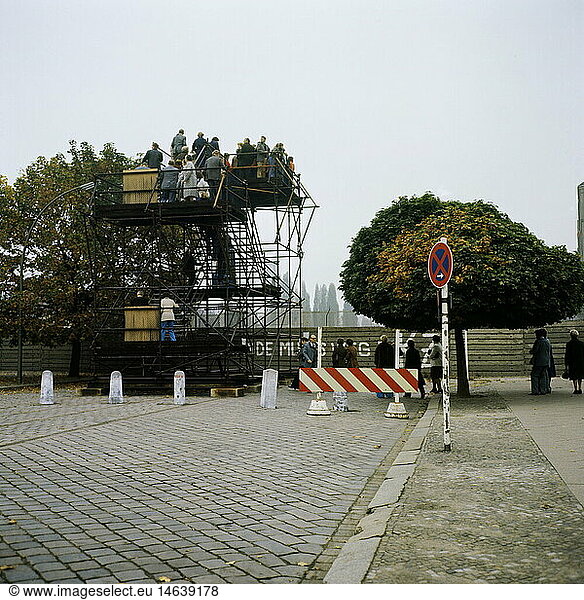 geography / travel  Germany  Berlin  The Berlin Wall  viewpoint at the Inner German border  1970s