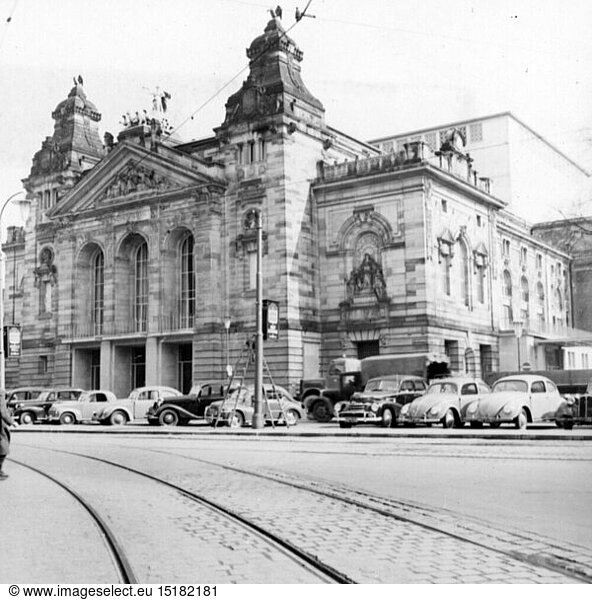 geography / travel  Germany  Frankfurt am Main  theatre / theater  Schauspielhaus  exterior view  1956