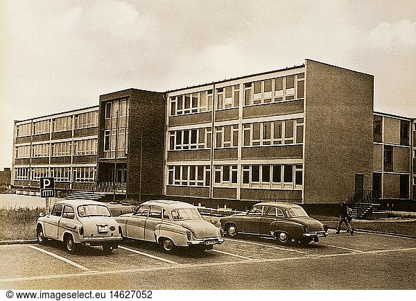 geography / travel  Germany  GDR  Oschatz  polytechnic secondary school  exterior view  1970s