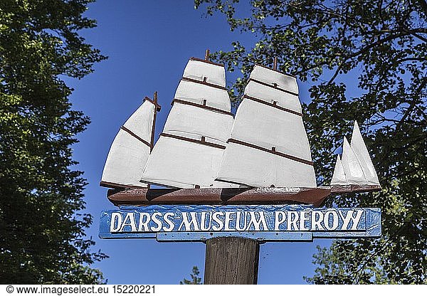 geography / travel  Germany  Mecklenburg-West Pomerania  Prerow  Fischland  shield Darss-Museum Prerow  Baltic sea spa Prerow  peninsula Fischland-Darss-Zingst