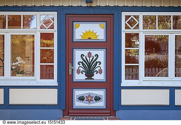 geography / travel  Germany  Mecklenburg-West Pomerania  Prerow  Fischland  traditional door at the Darss  Baltic sea spa Prerow  Fischland-Darss-Zingst