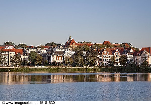 geography / travel  Germany  Mecklenburg-Western Pomerania  Schwerin  old town  Burgsee (lake)