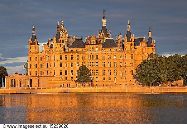 geography / travel  Germany  Mecklenburg-Western Pomerania  Schwerin  Schwerin Castle  Schweriner See