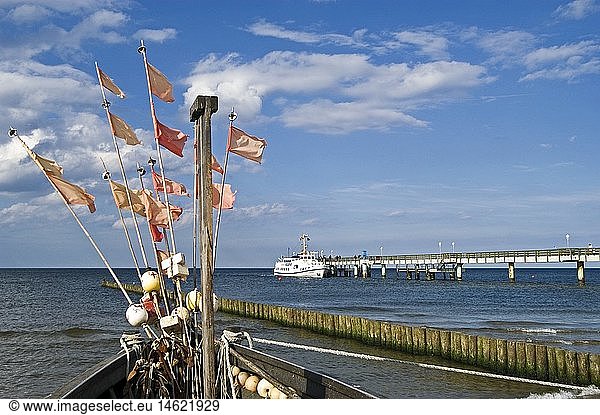 geography / travel  Germany  Mecklenburg-Western Pomerania  Usedom  Koserow  bridges  new bridge  fishing boat