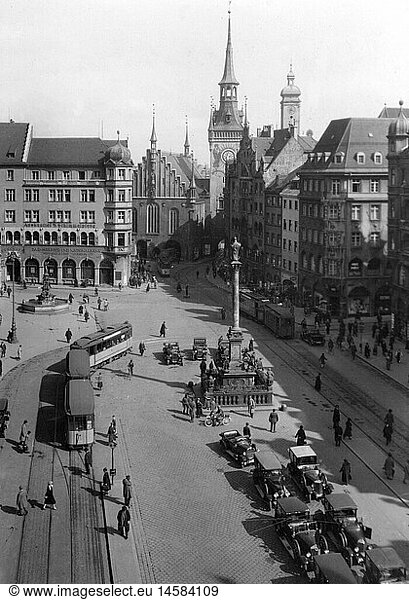 geography / travel  Germany  Munich  Marienplatz  view  1920s