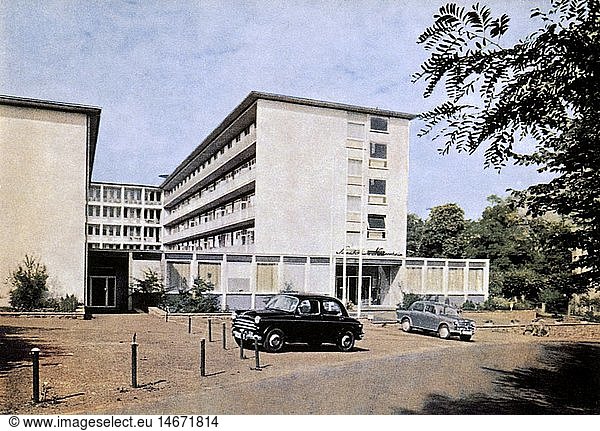 geography / travel  Germany  Rhineland-Palatinate  Bad Neuenahr  Sanatorium Niederrhein  exterior view  1960s