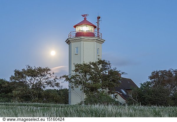 geography / travel  Germany  Schleswig-Holstein  isle Fehmarn  lighthouse Westermarkelsdorf with moon
