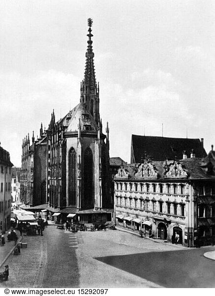 geography / travel  Germany  Wuerzburg  squares  Marktplatz with Marienkapelle and Falkenhaus  view  circa 1930
