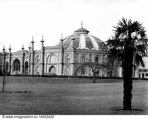 geography / travel  Great Britain  Brighton  city views / buildings  The Regent Pavilion  The Dome  exterior view  1960s