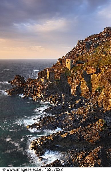 Geography / travel  Great Britain  England  Cornwall  The Crowns engine houses  Botallack. Precariously situated just above the Atlantic ocean upon the rugged cliffs.