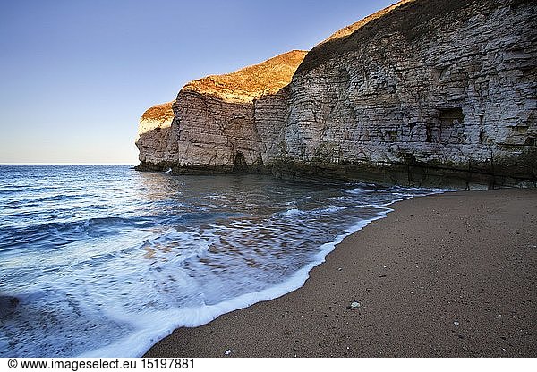 geography / travel Great Britain England Flamborough Thornwick Bay at Sunset Flamborough Head East Riding of Yorkshire