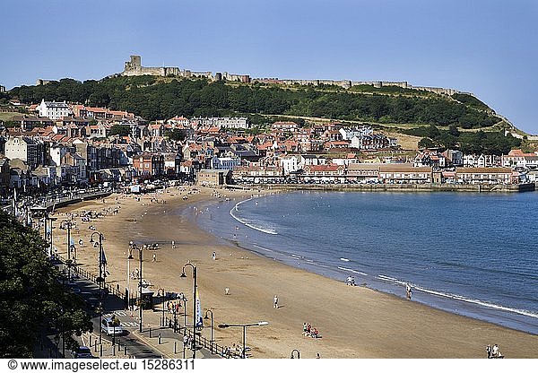 Geography / travel  Great Britain  England  People Enjoying a Fine Summer Day in The South Bay Scarborough North Yorkshire
