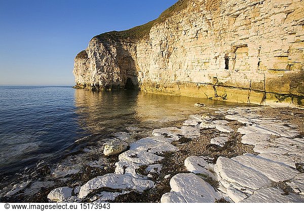 geography / travel  Great Britain  England  Thornwick Bay at Sunset Flamborough Head East Riding of Yorkshire