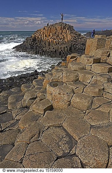 geography / travel  Great Britain  Northern Ireland  Antrim  Near Bushmills  Tourists on The Giant's Causeway.