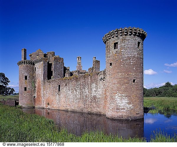 geography / travel  Great Britain  Scotland  Dumfries and Galloway  Caerlaverock Castle.
