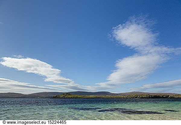 geography / travel  Great Britain  Scotland  Outlook to the sea  Coral Beach  Isle of Skye  Dunvegan