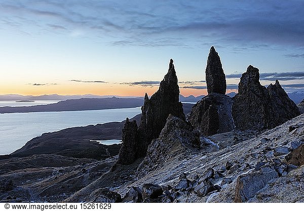 geography / travel  Great Britain  Scotland  The Old Man of Storr at dawn  Trotternish  Isle of Skye