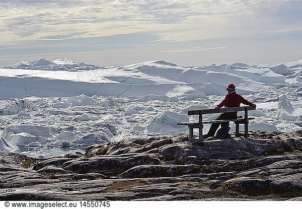 geography / travel  Greenland  west coast  Ilulissat  ice fiord  iceberg  viewpoint Holmsbakke