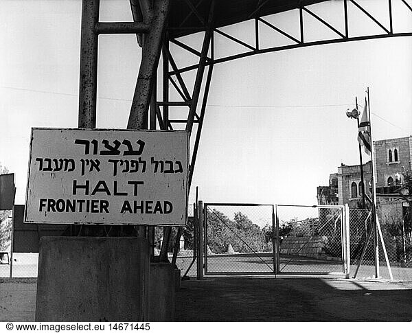 geography / travel  Israel  Jerusalem  streets  Mandelbaum Gate  1960s