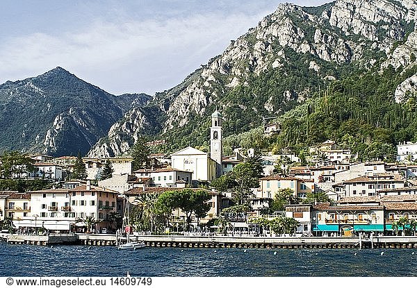 geography / travel  Italy  Lake Garda  Limone  city views / cityscapes  city  lakeshore  church