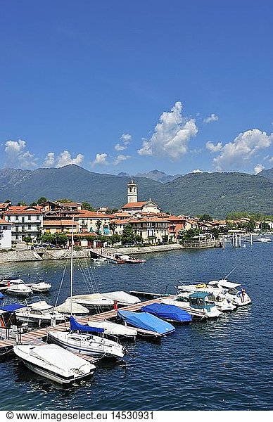 geography / travel  Italy  Piedmont  Feriolo  townscape with marina and beach  Lago Maggiore