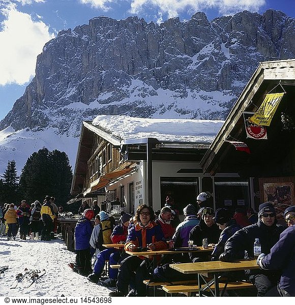geography / travel  Italy  South Tyrol  Sella Ronda  hut 'Piz Sella  Mount Langkofel  skiing  winter  snow  piste  Europe  Alps  Sassolungo  tourism  winter sports  restaurant