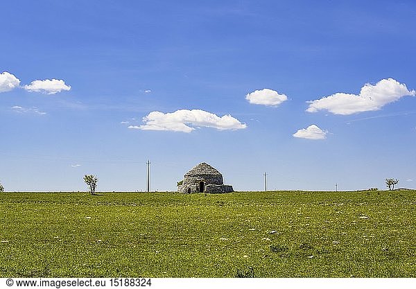 geography / travel Italy stone cottage South Italy