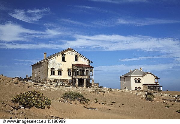 geography / travel  Namibia  Africa  Architect's and Manager's houses  Kolmanskop Ghost Town  near Luderitz  desert  run down  building