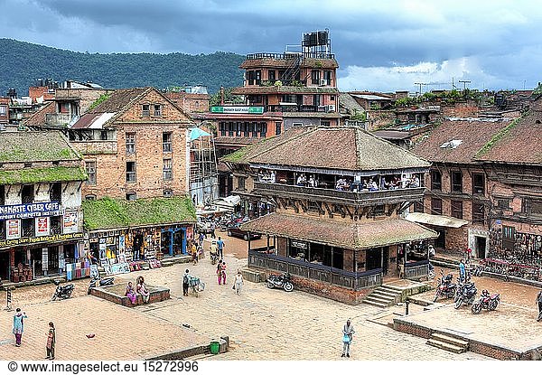geography / travel  Nepal  Taumadhi square  Bhaktapur
