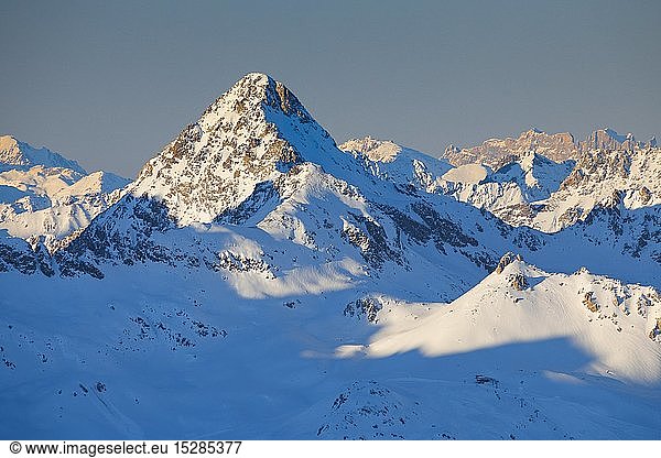 geography / travel  Switzerland  mountain top Ot  3246 m  view from mountain top Corvatsch  Grisons
