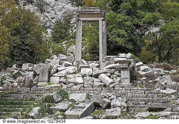 geography / travel  Turkey  Termessos  1st century BC until 2nd century AD  Hadrian's gate