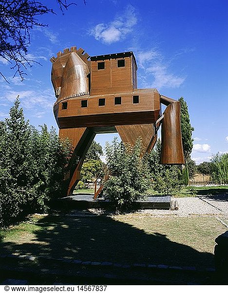 geography / travel  Turkey  Troja  buildings  Trojan Horse  exterior view  reconstruction  wood
