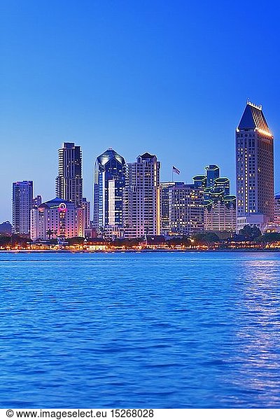 geography / travel  USA  California  City skyline  San Diego  California  North America