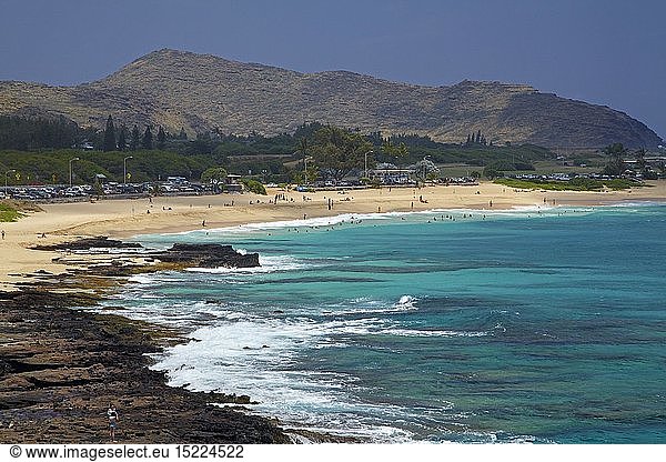 geography / travel  USA  Rocky shoreline and Sandy Beach  Sandy Beach Park  Kalaniana'ole Highway  Oahu  Hawaii