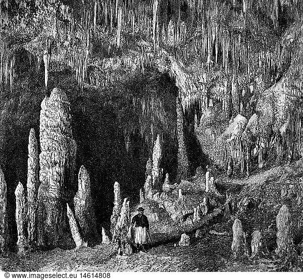 geology  cave  dripstone cave near Aggtelek  Hungary  wood engraving after photography  19th century  19th century  graphic  graphics  geography / travel  Carpathian Mountains  Carpathians  darkness  stalagmite  stalactite  stalactites  visitor  visitors  Eastern Europe  Europe  cave  caves  dripstone cave  dripstone caves  historic  historical  people