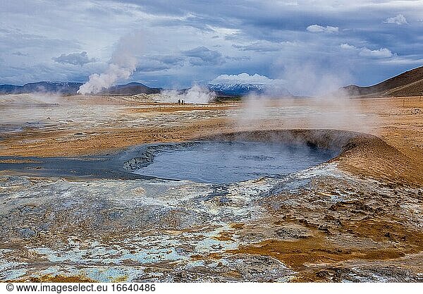 Geothermisches Gebiet Namaskard  genannt Hverarond  in der Nähe der Stadt Reykjahlid  Island.