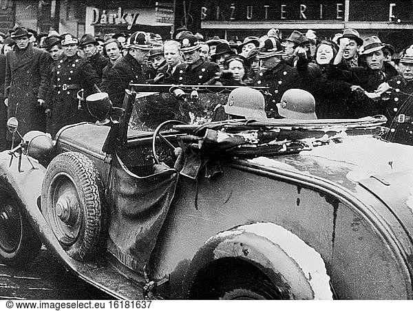 German troops entering Prague  1939.