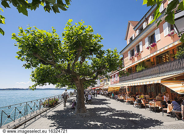 Germany  Baden-Wuerttemberg  Lake Constance  Meersburg  Waterside promenade  Restaurants