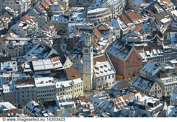 Germany  Baden-Wuerttemberg  Ravensburg  Cityscape in winter  aerial view