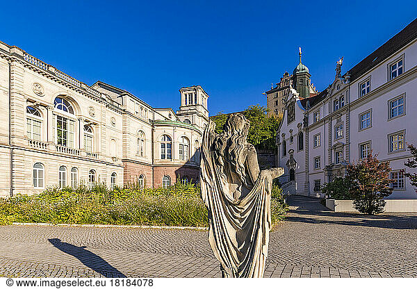 Germany  Baden-Wurttemberg  Baden-Baden  Statue in front of Friedrichsbad spa and Convent School