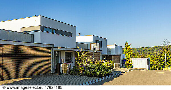 Germany  Baden-Wurttemberg  Blaustein  Modern suburban houses in summer