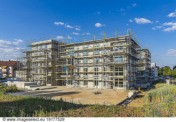 Germany  Baden-Wurttemberg  Fellbach  Construction of new suburban apartment building