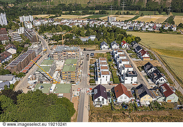 Germany  Baden-Wurttemberg  Ludwigsburg  Aerial view of suburban houses and construction site in new development area