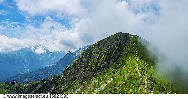Germany  Bavaria  Allgaeu Alps  Panoramic view of Mountain Ridge from Soellereck to Fellhorn