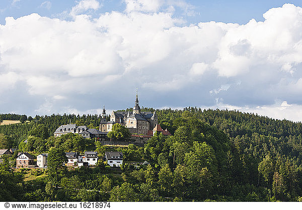 Germany  Bavaria  Ludwigstadt  View of Lauenstein castle