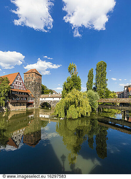 Germany  Bavaria  Nuremberg  River Pegnitz  Weinstadel and Wasserturm on sunny day