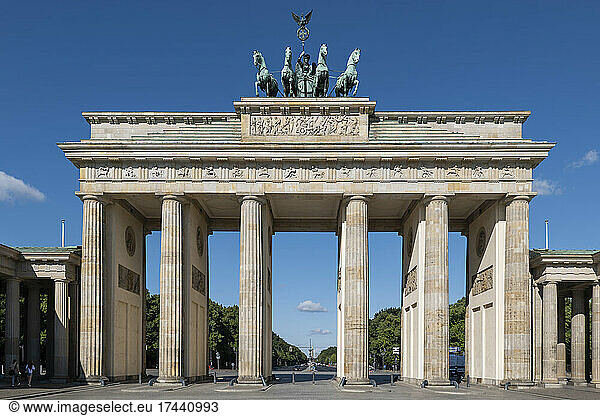 Germany  Berlin  Brandenburg Gate at day